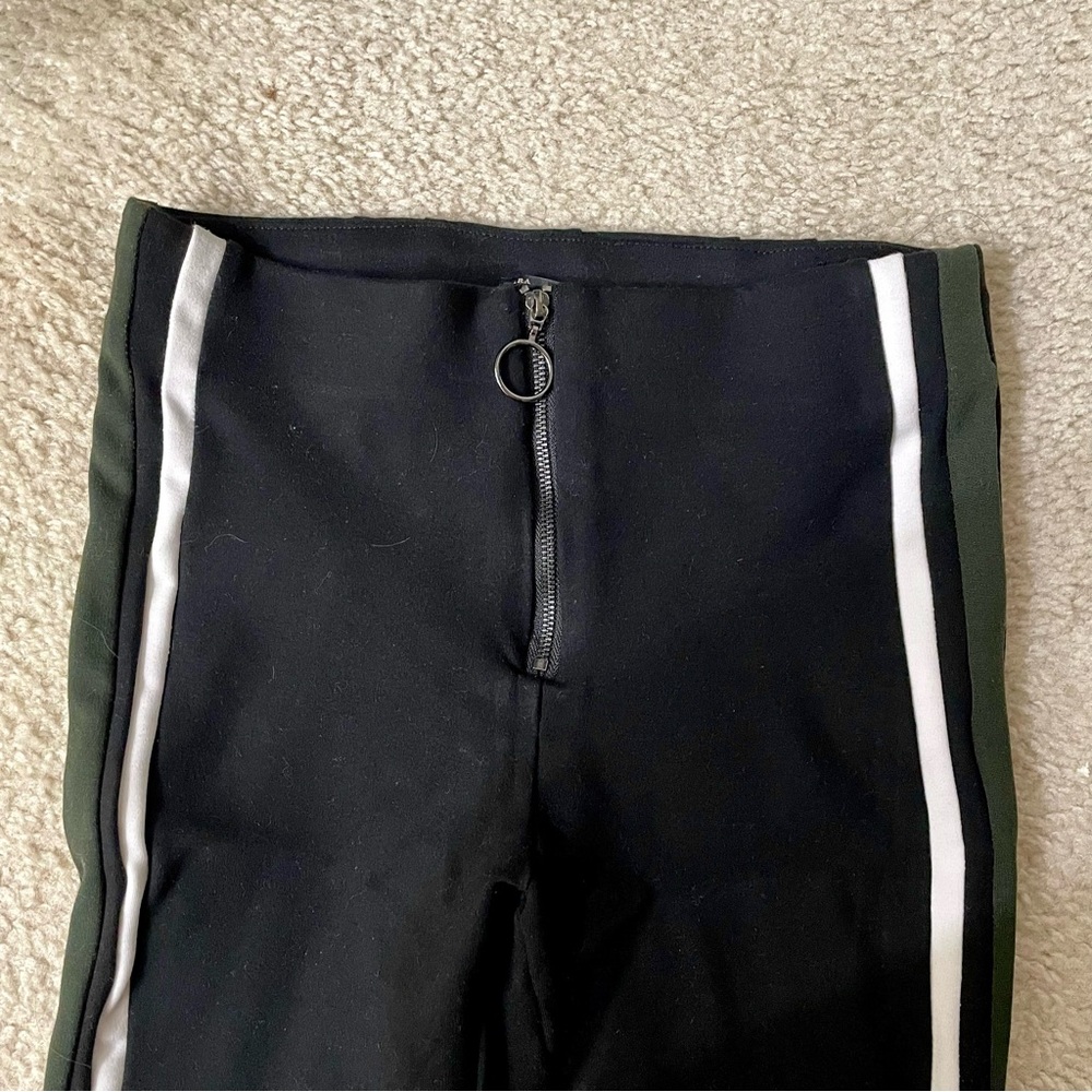 Zara leggings with stripes